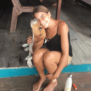 Image de profil de Virginie - Blooming Pets - Petsitting et garde d'animaux à domicile