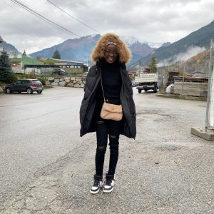 Images de profil de Faith - Blooming Pets - Petsitting et garde d'animaux Ă domicile