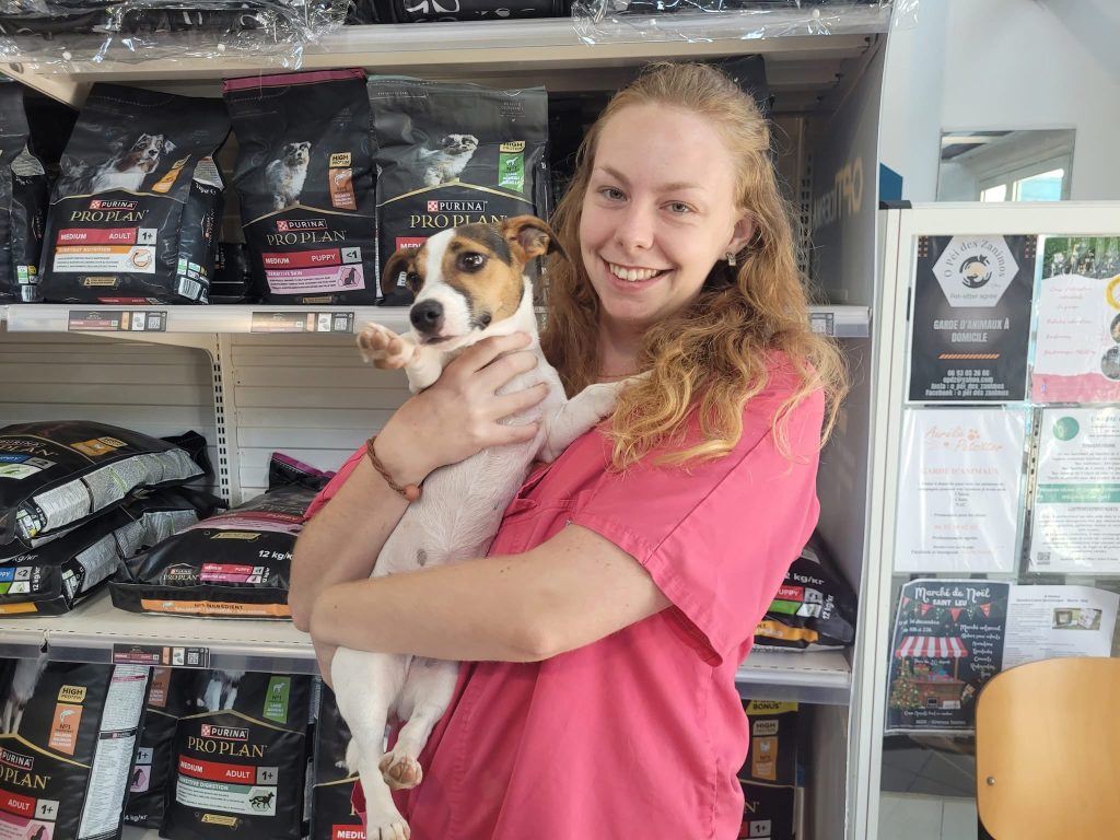 Image de profil de Sarah - Blooming Pets - Petsitting et garde d'animaux à domicile