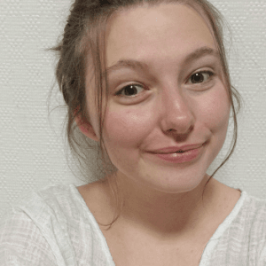Image de profil de Kim - Blooming Pets - Petsitting et garde d'animaux à domicile