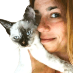 Image de profil de DEBORAH - Blooming Pets - Petsitting et garde d'animaux à domicile