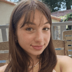 Image de profil de Fanny - Blooming Pets - Petsitting et garde d'animaux à domicile