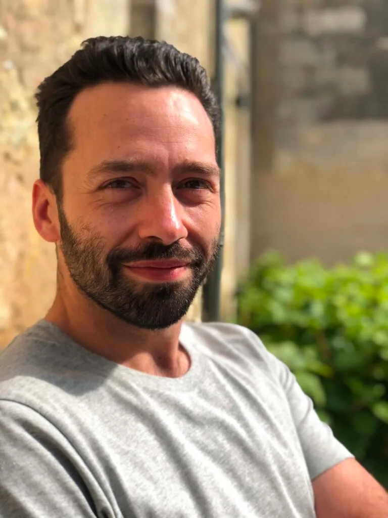 Image de profil de vincent - Blooming Pets - Petsitting et garde d'animaux à domicile