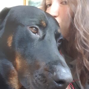 Images de profil de Laura - Blooming Pets - Petsitting et garde d'animaux à domicile