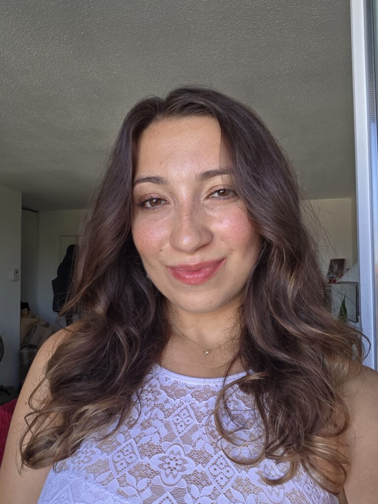 Image de profil de Laura - Blooming Pets - Petsitting et garde d'animaux à domicile