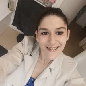 Image de profil de Amandine - Blooming Pets - Petsitting et garde d'animaux à domicile