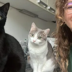 Images de profil de Chloé - Blooming Pets - Petsitting et garde d'animaux à domicile