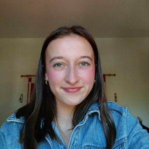 Image de profil de Clémence - Blooming Pets - Petsitting et garde d'animaux à domicile