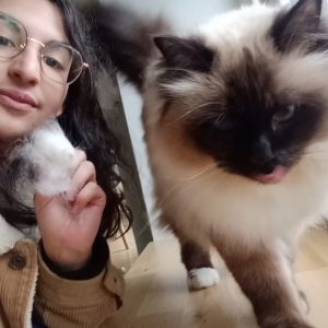 Images de profil de Coralie - Blooming Pets - Petsitting et garde d'animaux à domicile
