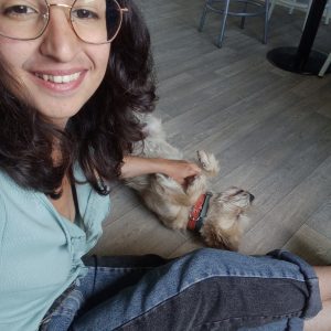 Images de profil de Coralie - Blooming Pets - Petsitting et garde d'animaux à domicile