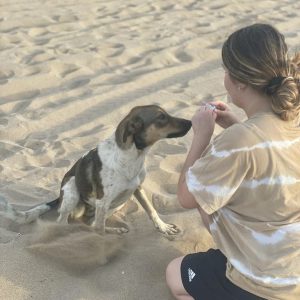 Images de profil de Eliah - Blooming Pets - Petsitting et garde d'animaux Ă domicile