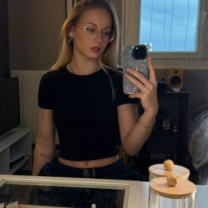 Image de profil de Esther - Blooming Pets - Petsitting et garde d'animaux Ă domicile