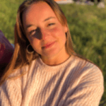 Image de profil de Fanny - Blooming Pets - Petsitting et garde d'animaux à domicile