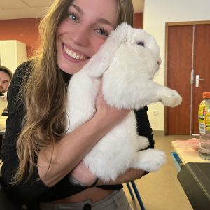Images de profil de Maeva - Blooming Pets - Petsitting et garde d'animaux à domicile