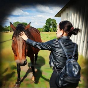 Images de profil de Indra - Blooming Pets - Petsitting et garde d'animaux à domicile