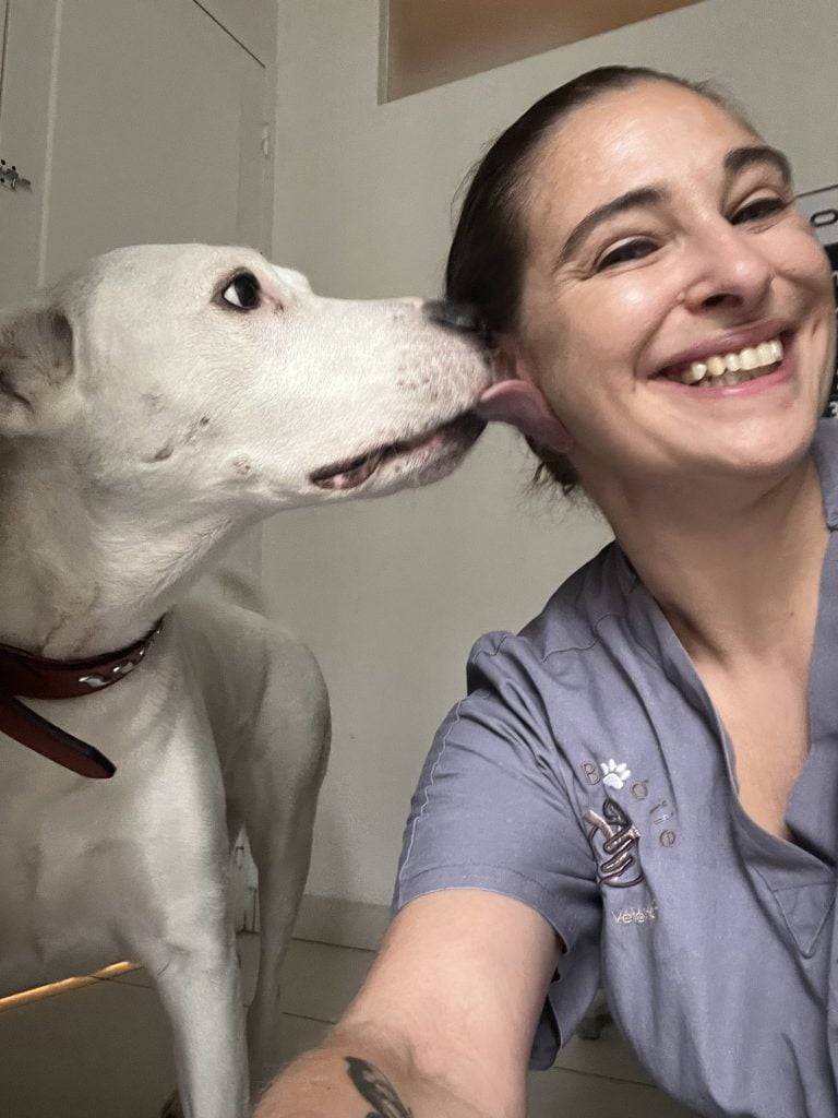 Image de profil de Emilie - Blooming Pets - Petsitting et garde d'animaux à domicile