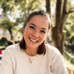 Image de profil de elina - Blooming Pets - Petsitting et garde d'animaux à domicile