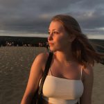 Image de profil de Laura - Blooming Pets - Petsitting et garde d'animaux à domicile